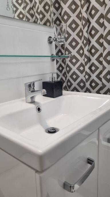 Comfort-Plus Apartment Ll Варшава Экстерьер фото